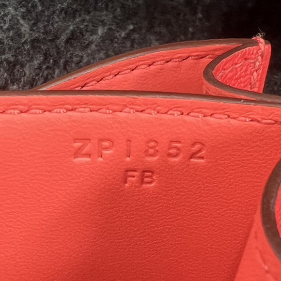 Pre-Loved Hermes Mini Epsom Constance 18 - Picture 7 of 12